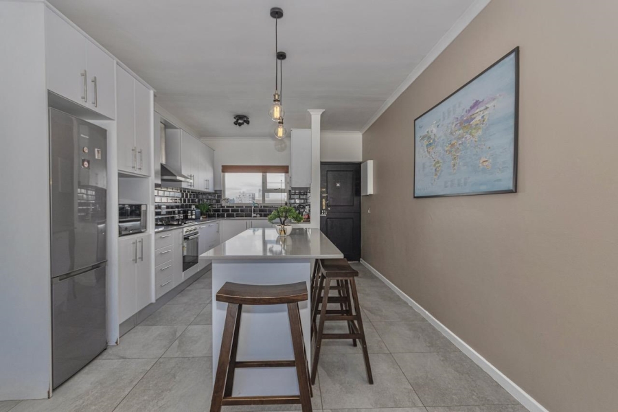 2 Bedroom Property for Sale in Table View Western Cape